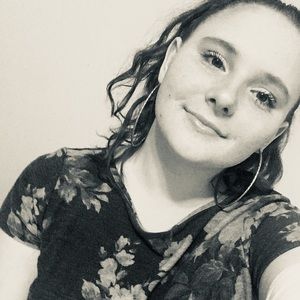 Meet your Posher, Lacie